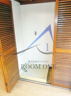 ハッピー本郷のその他|洗濯機置き場です。