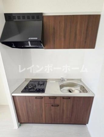 b’CASA KOIWA 2ndのキッチン