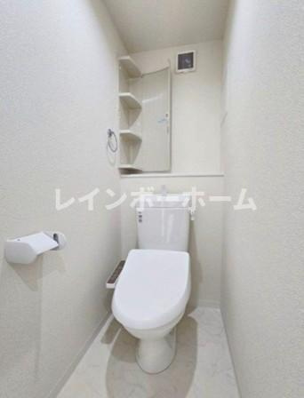 b’CASA KOIWA 2ndのトイレ
