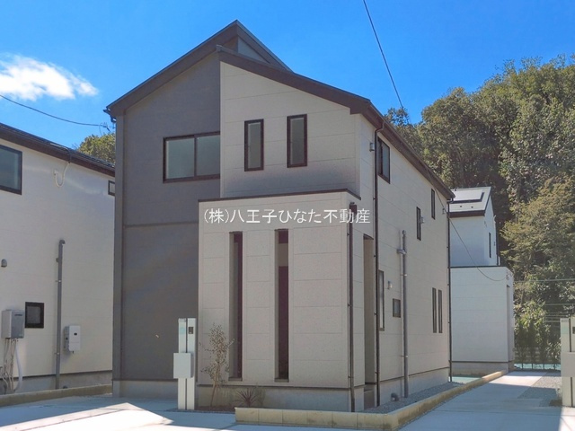 『八王子市新築戸建て』八王子市兵衛2-6-7【仲介手数料無料】の外観|～仲介手数料無料☆八王子ひなた不動産～八王子市兵衛　新築戸建て