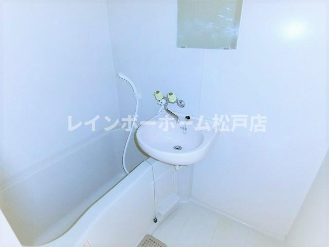【仲介手数料：50％OFF】対象物件！の洗面所|広い洗面スペース