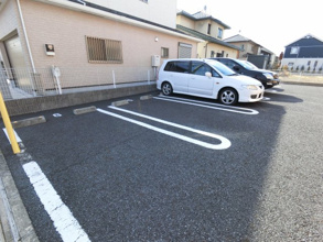 【駐車場】 | エステルリッツ
