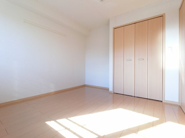 【洋室】 | エステルリッツ