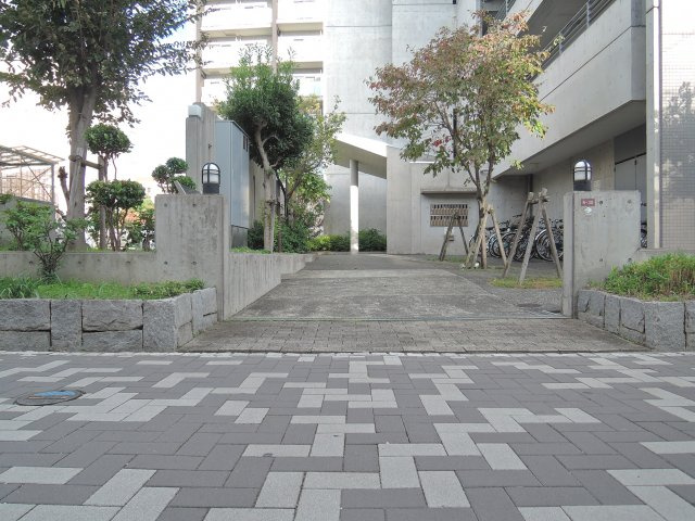 【エントランス】 | アビタ細川高槻