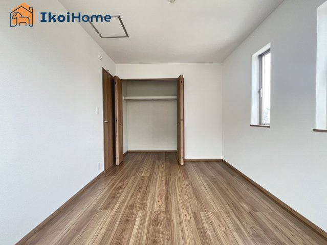 神戸市西区宮下2丁目　中古戸建の子供部屋|●年中無休：当日予約可●2階北側の洋室6帖ございます！全室6帖以上で広々しております！