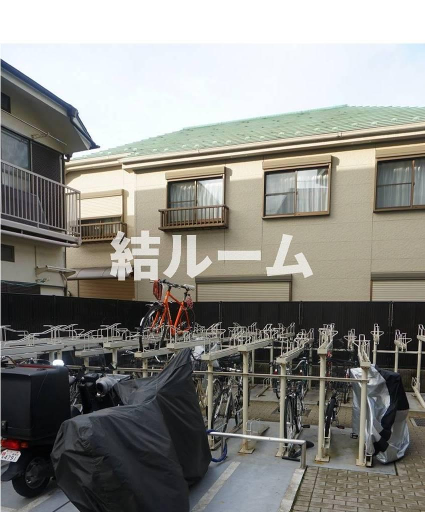 練馬区平和台２丁目の賃貸マンションの駐車場