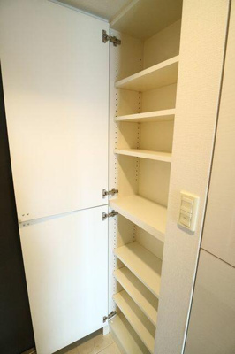 【玄関】 | パレステュディオ南麻布