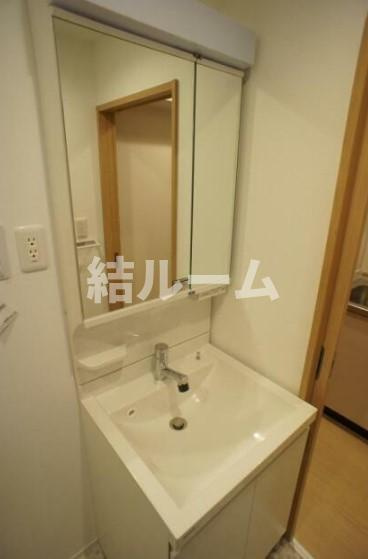 豊島区駒込１丁目の賃貸マンションの洗面所