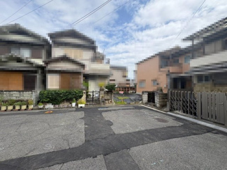【前面道路含む現地写真】 | 家探しはどうやってするの？から資金のことや住宅ローン、税金や制度のことまで住宅の難しいことをわかりやすく説明いたします♪