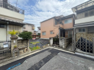 【前面道路含む現地写真】 | 小阪　売土地 | 自由設計対応ですので、お好きな間取りで個性あふれる住まいにしてくださいね！