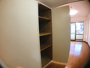 メゾネット栄根の収納