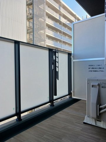 スアヴィス横須賀中央のバルコニー|開放的で明るい空間を演出してくれるバルコニーです