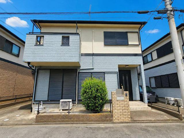 ふじみ野市西鶴ケ岡２丁目の中古一戸建の外観|4LDKと部屋数豊富な間取りで趣味の部屋や在宅勤務などにも◎！
南東側6.2m道路に面し、陽当りも良好です。