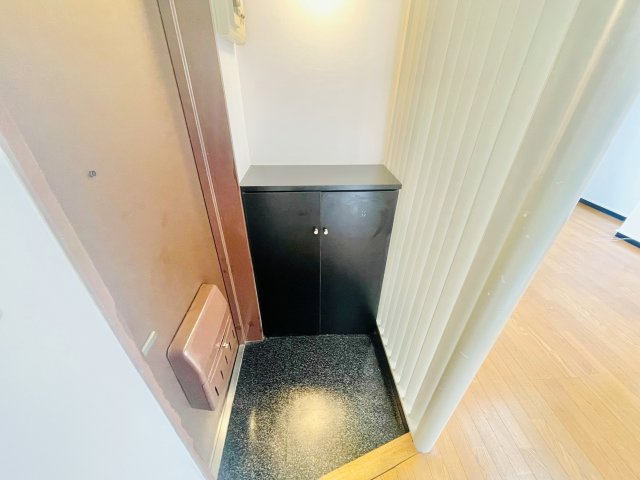 コスモ和光の玄関