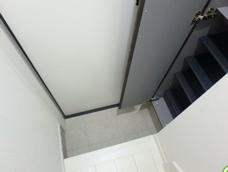 アーベインテラス赤羽の玄関|※別部屋参考写真