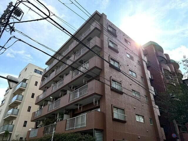 キャニオンマンション東山の外観
