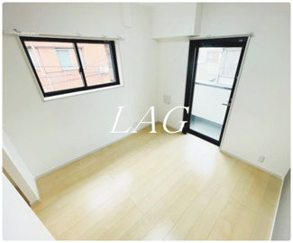【居間・リビング】 | アイプログレイス西新井栄町 | 洋室のお部屋です。