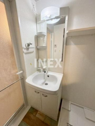 横浜市神奈川区泉町の賃貸マンションの洗面所