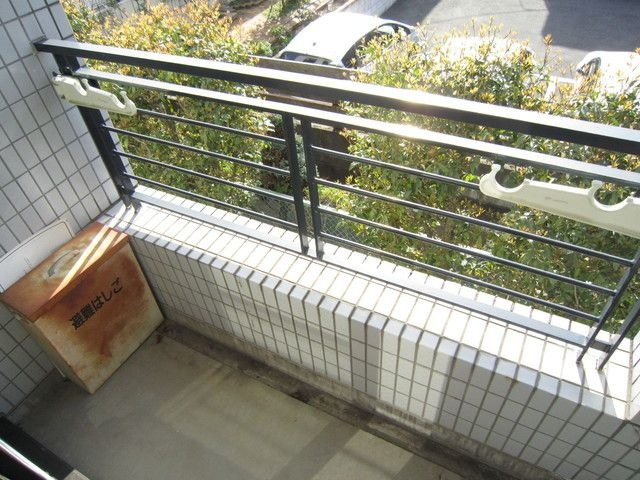 ヒルハウスのバルコニー