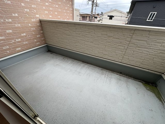 明石市二見町西二見　戸建てのバルコニー