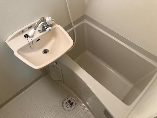 第４４アベニュー美園の浴室