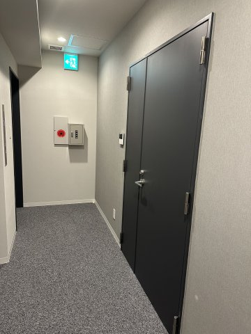 F－BASE堺筋本町6階のロビー