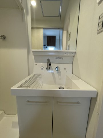 ALEGRIA門真古川町の独立洗面台