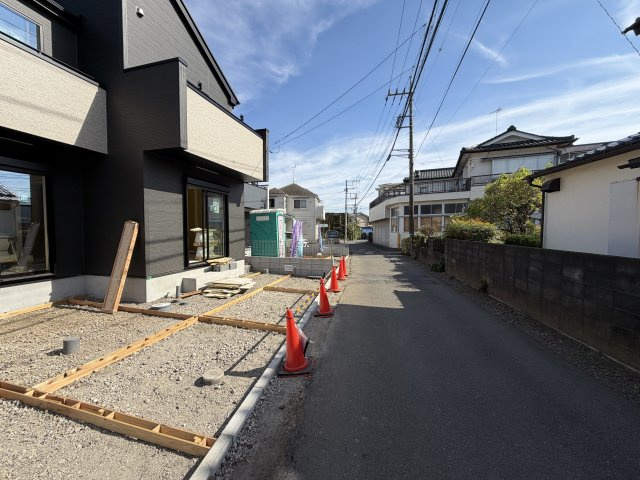 『八王子市新築戸建て』八王子市上壱分方町192-1【仲介手数料無料】　６期の前面道路含む現地写真|～仲介手数料無料☆八王子ひなた不動産～八王子市上壱分方町　新築戸建て