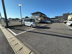 【駐車場】