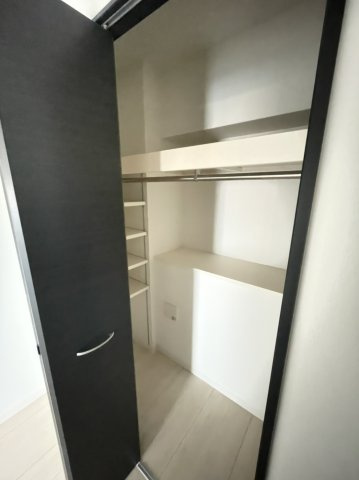 福岡市博多区竹下１丁目の賃貸マンションの収納