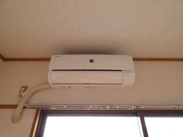 エンブレム梅本|エアコン付きです
