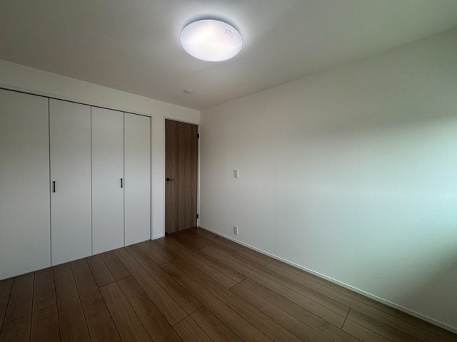 熊本市南区富合町杉島の中古一戸建の洋室|2F　6帖