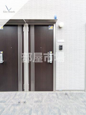 カーサ ベルリオの玄関