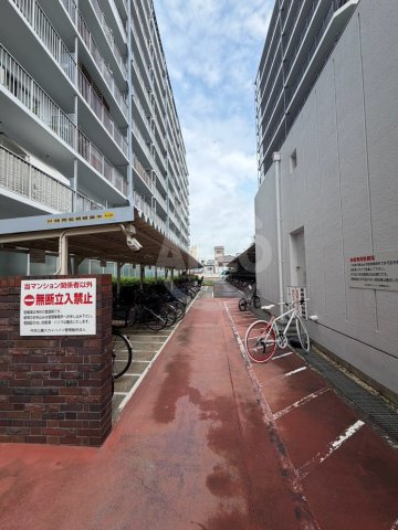中本公園スカイハイツのその他共用部分|中本公園スカイハイツ　駐輪場