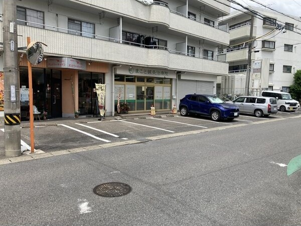第2森下マンションの駐車場