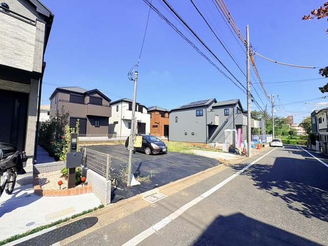 【外観】 | 練馬区大泉町1丁目　新築一戸建住宅　全16棟　(保谷店) | 第一種低層住居専用地域につき住環境の良さが魅力。