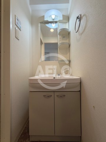 ウイングコート船場の独立洗面台|ウイングコート船場　独立洗面