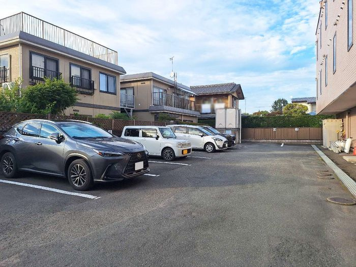 ファイン２１の駐車場