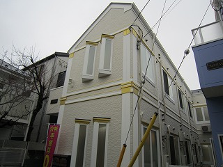 中野区本町２丁目のアパートの外観