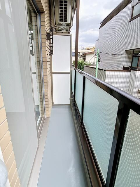 シオン烏山のバルコニー|広々としたバルコニーです