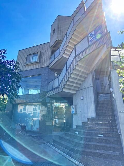 シオン烏山の外観|きれいな外観です