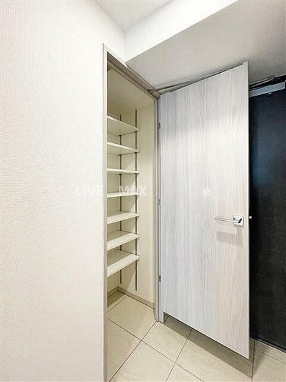 【玄関】S-RESIDENCE駒沢大学駅前 