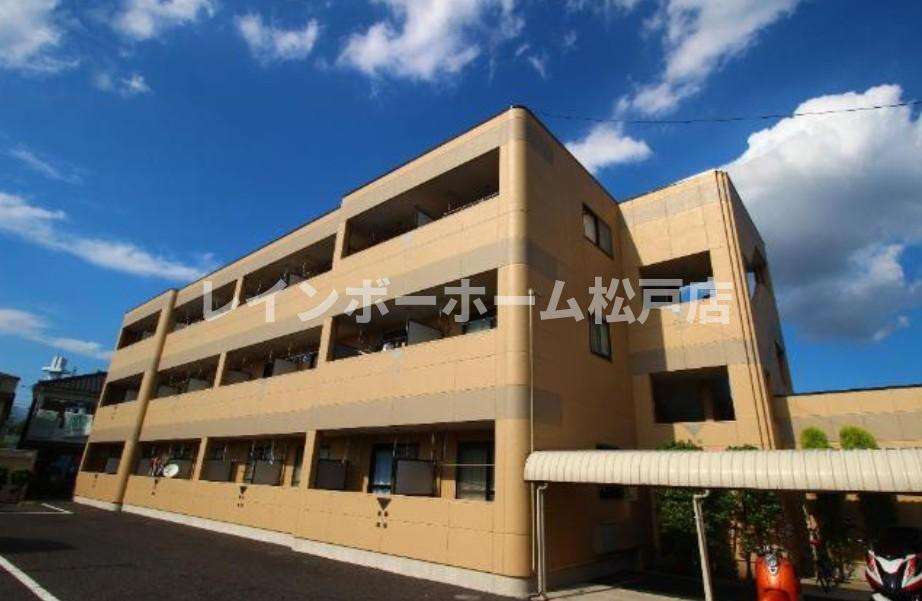 ティンカー・ベル【非対面接客対応！】接客・申込・契約　オンライン＆LINE　相談可！の外観|外観もきれいです