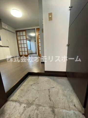 コーポエトワールの玄関