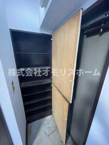 コーポエトワールの玄関