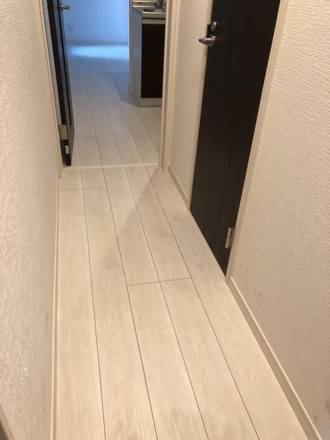 ロイヤルコート池袋の居間・リビング