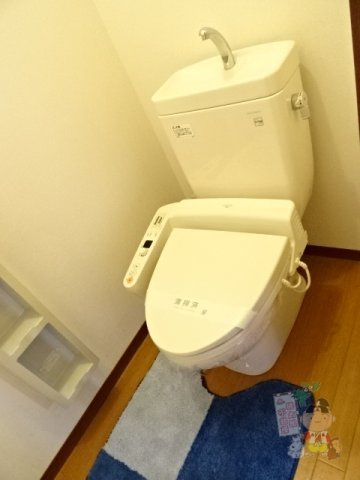 シャーメゾンルナのトイレ