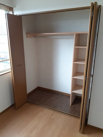 スプリング　ウィンドの収納