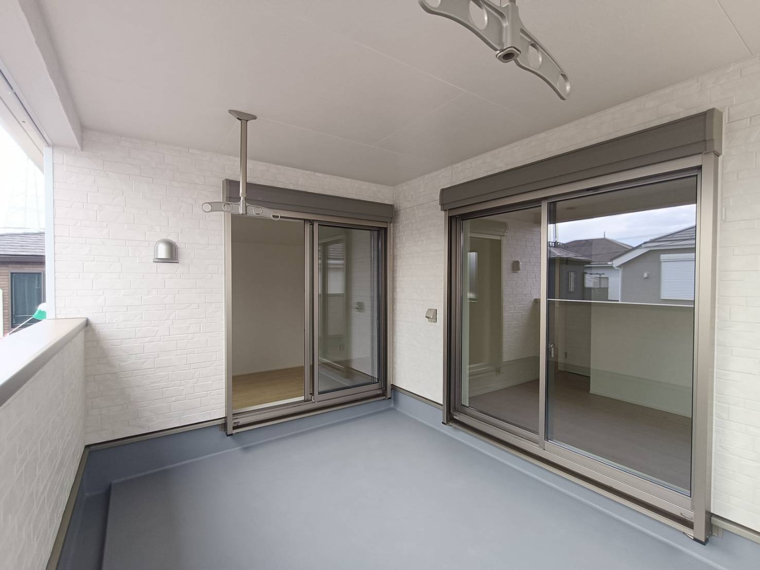 三郷市　彦糸1丁目　新築戸建　全7棟のバルコニー|施工例です
