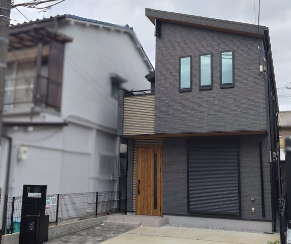 尼崎市西難波町　中古戸建の外観